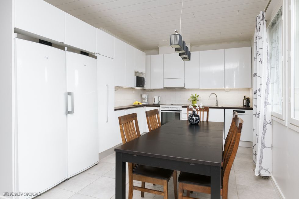keittiöstä on käynti terassille