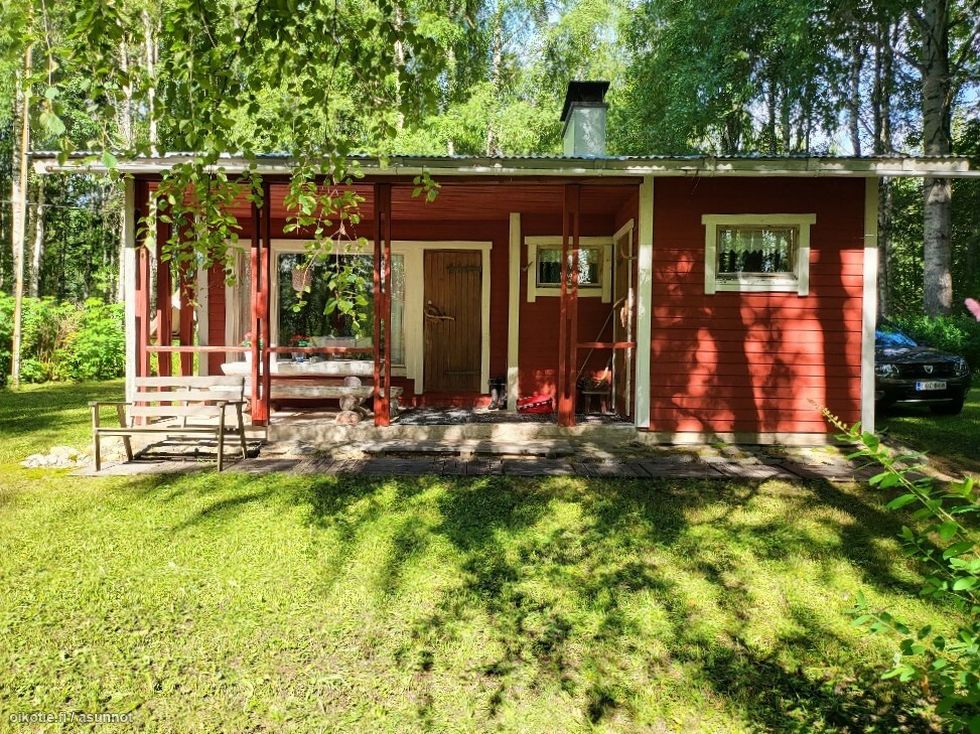 35 m² Pajamäentie 57 a, 59730 Parikkala Mökki tai huvila myynnissä -  Oikotie 17307177