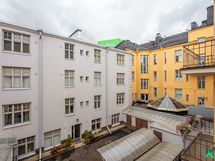 Yhtiön sisäpiha