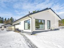 suuret ikkunapinnat