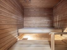 sauna (alakerrassa)