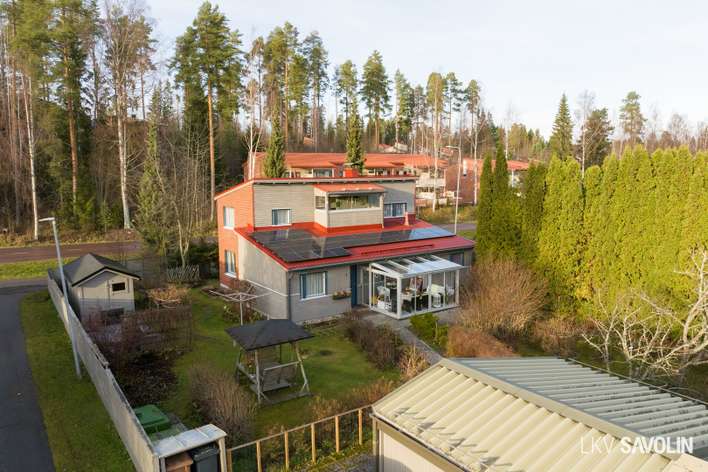 Omakotitalo, 4h, k, khh, kph, s, 2 erill.wc, puk.h, lasit.parv, lasit.terassi, 140/169 m², Ristikivi, Jyväskylä