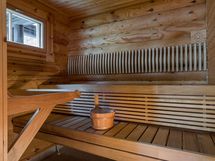 Päätalon sauna
