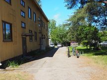 Talon päässä pysäköintipaikat