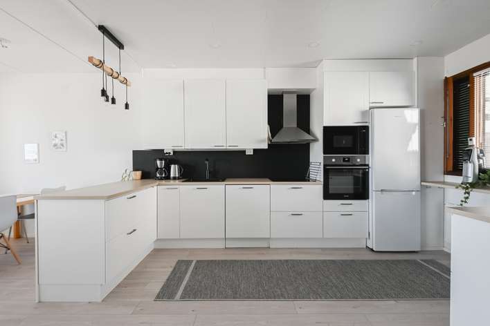 Rivitalo, 3h, k, kph, sauna, parveke, terassi, autotalli., 80,5 m², Jalkaranta