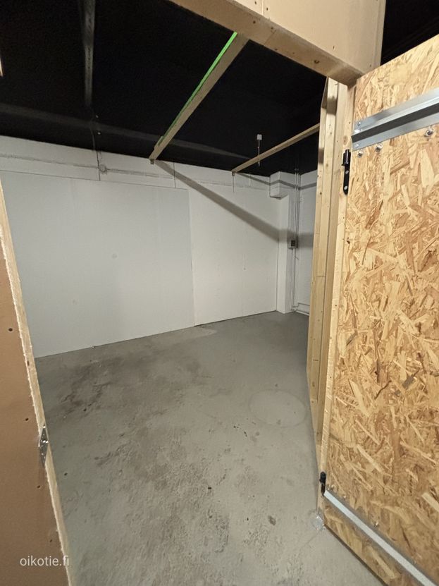 Business premises image