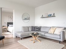 Laadukas remontti, avara pohja ja luonnonläheisyys yhdistyvät Viertolassa sijaitsevassa kaksiossa.