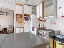 asuinhuoneisto keittiö