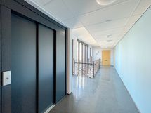 Rappukäytävä on siisti.