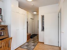 Eteinen