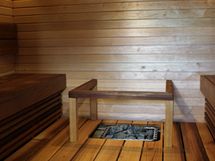 Asukkaiden käytössä oleva taloyhtiön saunaosasto