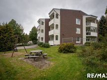 Pihassa leikkipaikka lapsille