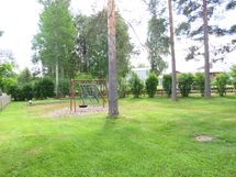 taloyhtiön leikkipaikka