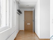 sisäänkäynti, eteinen