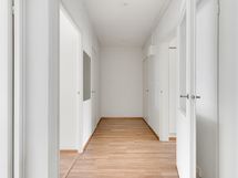 Neitsytsaarentie 8 D