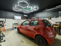 Autotalli sisältä