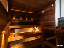 Taloyhtiön remontoitu sauna