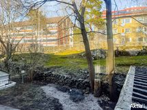 Sisäpihanäkymä makuuhuoneesta
