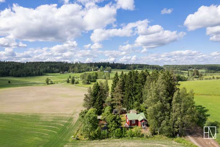 Loma-asunto, 1h, k, et, parvi, 2 x nukkuma-aitta, pihasauna, 37 m², Joenkulma - Näkymä 2