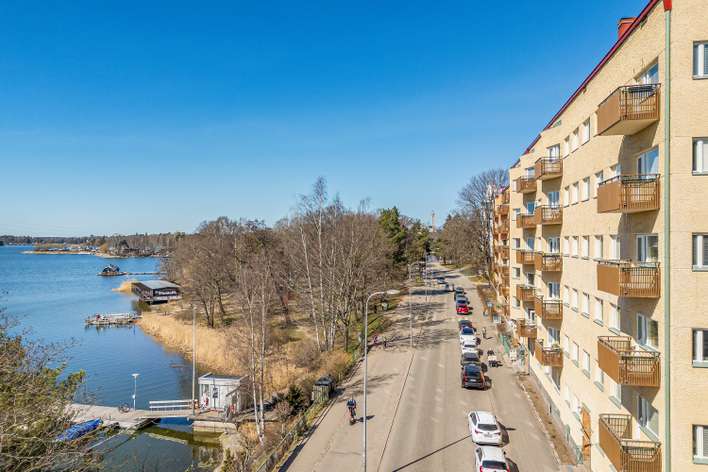 Kerrostalo, Soluasunto, jossa 1h,kk,wc, yhteinen kph, 18 m², Töölö, Helsinki