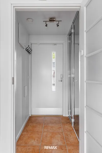 Rivitalo, 3-4h + k + s + kph/khh + wc + vh + parveke + terassi, 94 m², Hirvensalo - Näkymä 3