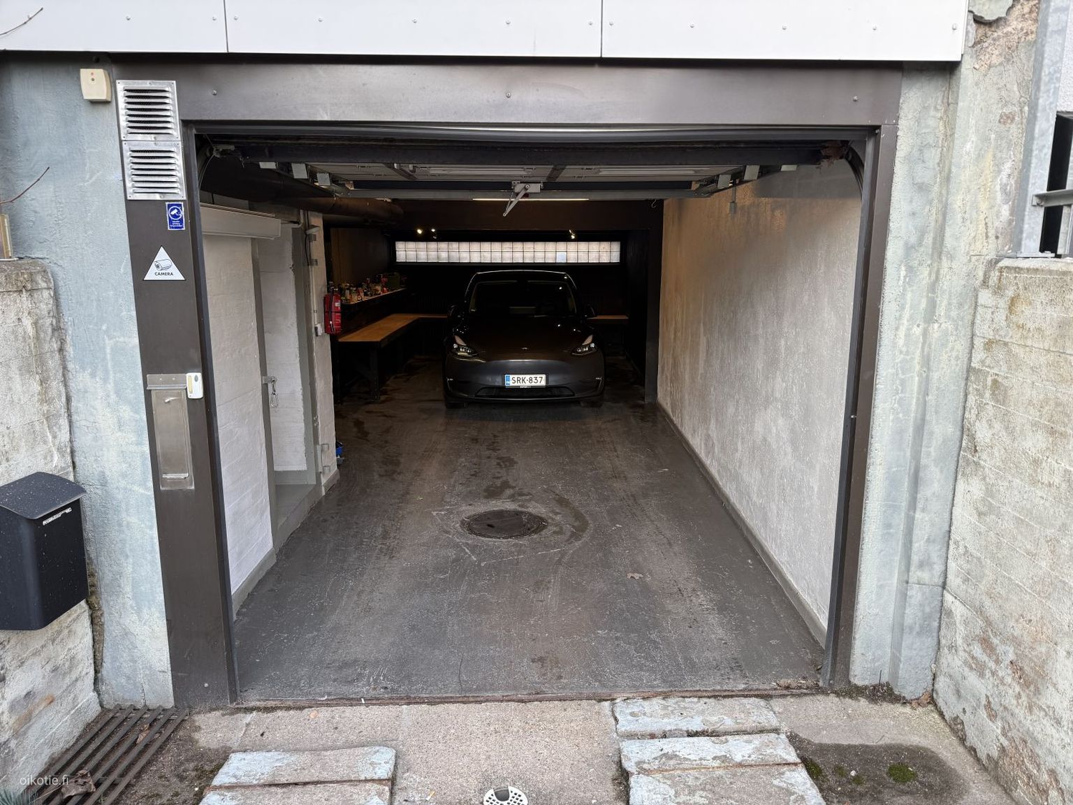 Turku Satakunnantie basement unit with separa…