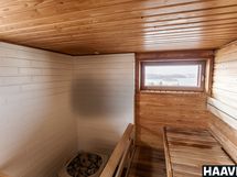 Taloyhtiön sauna, merimaisemat kahteen suuntaan
