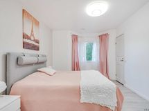PÄÄMAKUUHUONE
