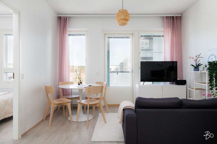 Kerrostalo, 2h, kt, s, parveke (yhtiöjärjestyksen mukaan 2h+kt+s), 43 m², Linnainmaa, Tampere