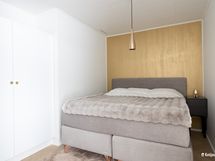 Vastaavasta asunnosta(lisätöitä käytetty)