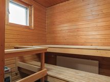 Ikkunallinen sauna!