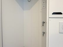 paikka pesukoneelle ja kuivausrummulle