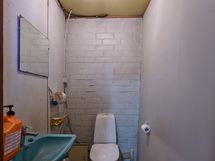 Hallin wc