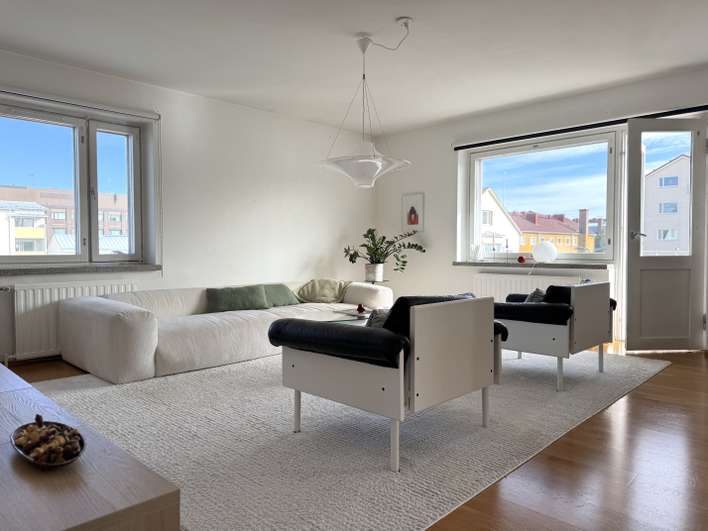Kerrostalo, 3h + k + parveke/terassi, 85 m², Keskusta - Näkymä 3