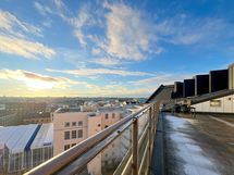 Kattoterassin näkymä on eräs hienoimmista Kalliossa!