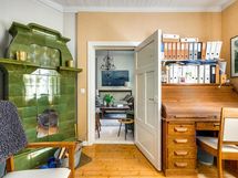 Täällä myös upea kakluuni