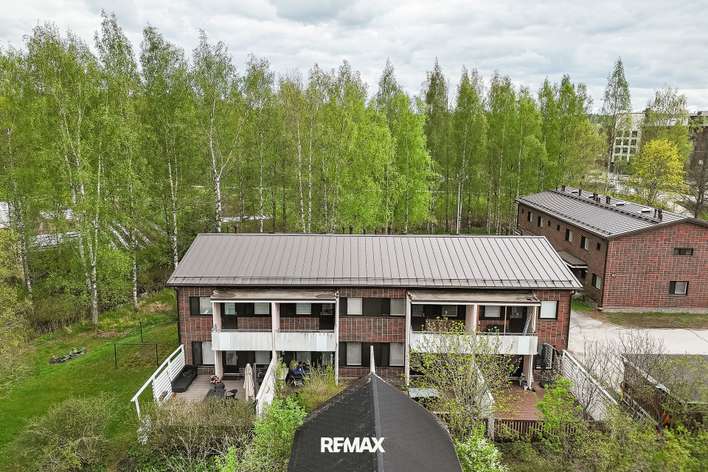 Rivitalo, 4h,k,kph/wc,wc,vh,parv,terassi,ak, 111 m², Tuomisto, Lahti