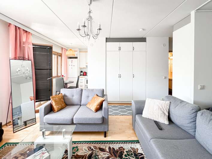 Kerrostalo, 1h+kk+kph+s+alkovi+lp, 35 m², Koivukylä, Vantaa