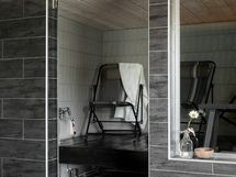 päärakennusen asunnon sauna