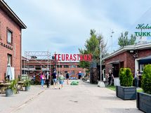 Teurastamon alueen ravintolat vain noin 10 minuutin kävelymatkan päässä.