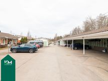 Autokatospaikka omana osakkeenaan