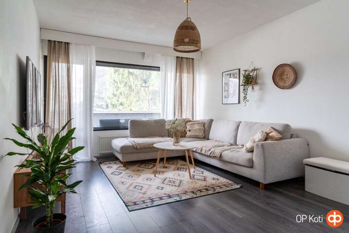 Kerrostalo, 3h,k,kph,wc,työtila (YJ: 3h+k), 74,5 m², Martinlaakso, Vantaa