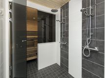 02/2025 remontoitu pesuhuone