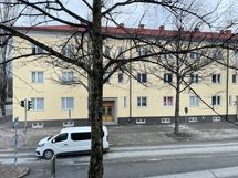 Näkymä olohuoneen ikkunasta