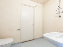 PESUHUONE/WC