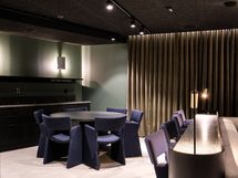 Yhteistila: Elokuvateatteri, keittiö