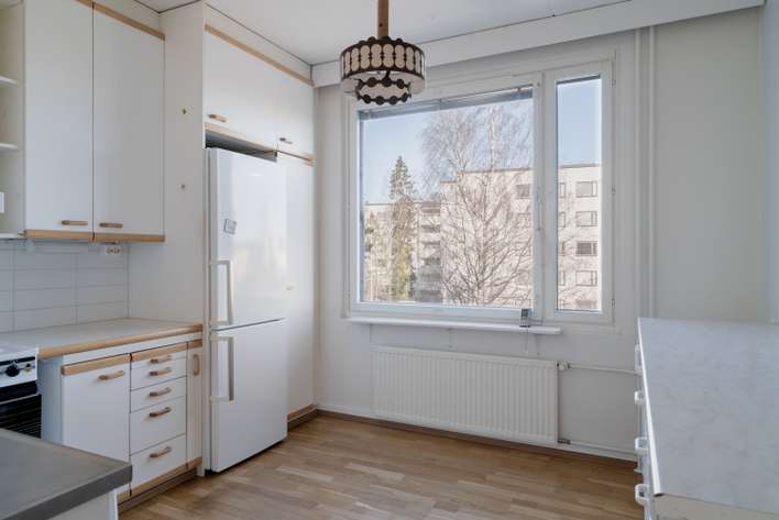 Kerrostalo, 2h+k+lasitettu parveke, 52,5 m², Viertola - View 4