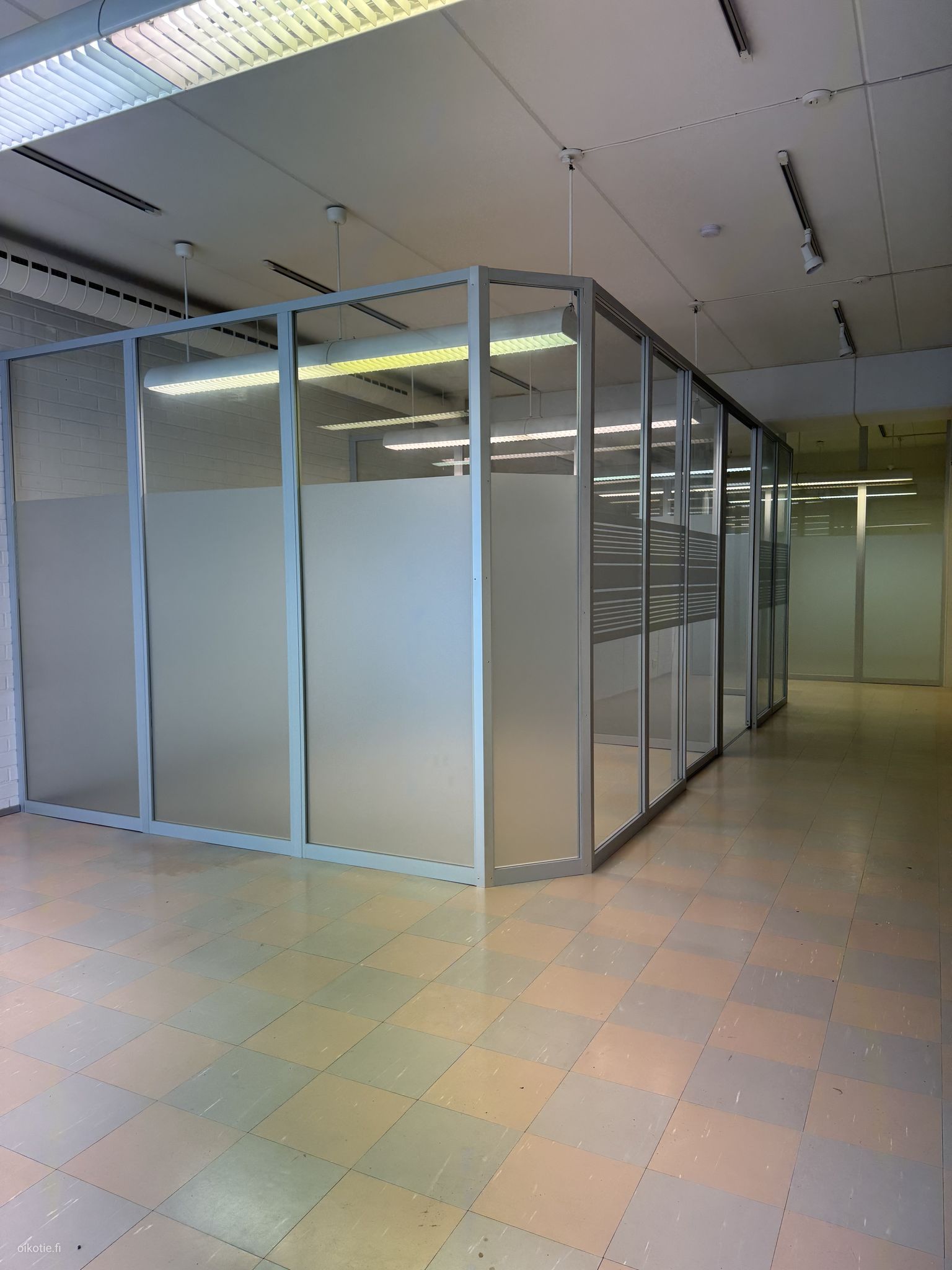 120 m² Vuoksenniskantie 64, 55800 Imatra Liiketila 4h vuokrattavana ...