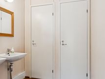 toinen wc:stä