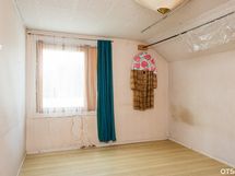 Vanhan myymälän yläkertaa.